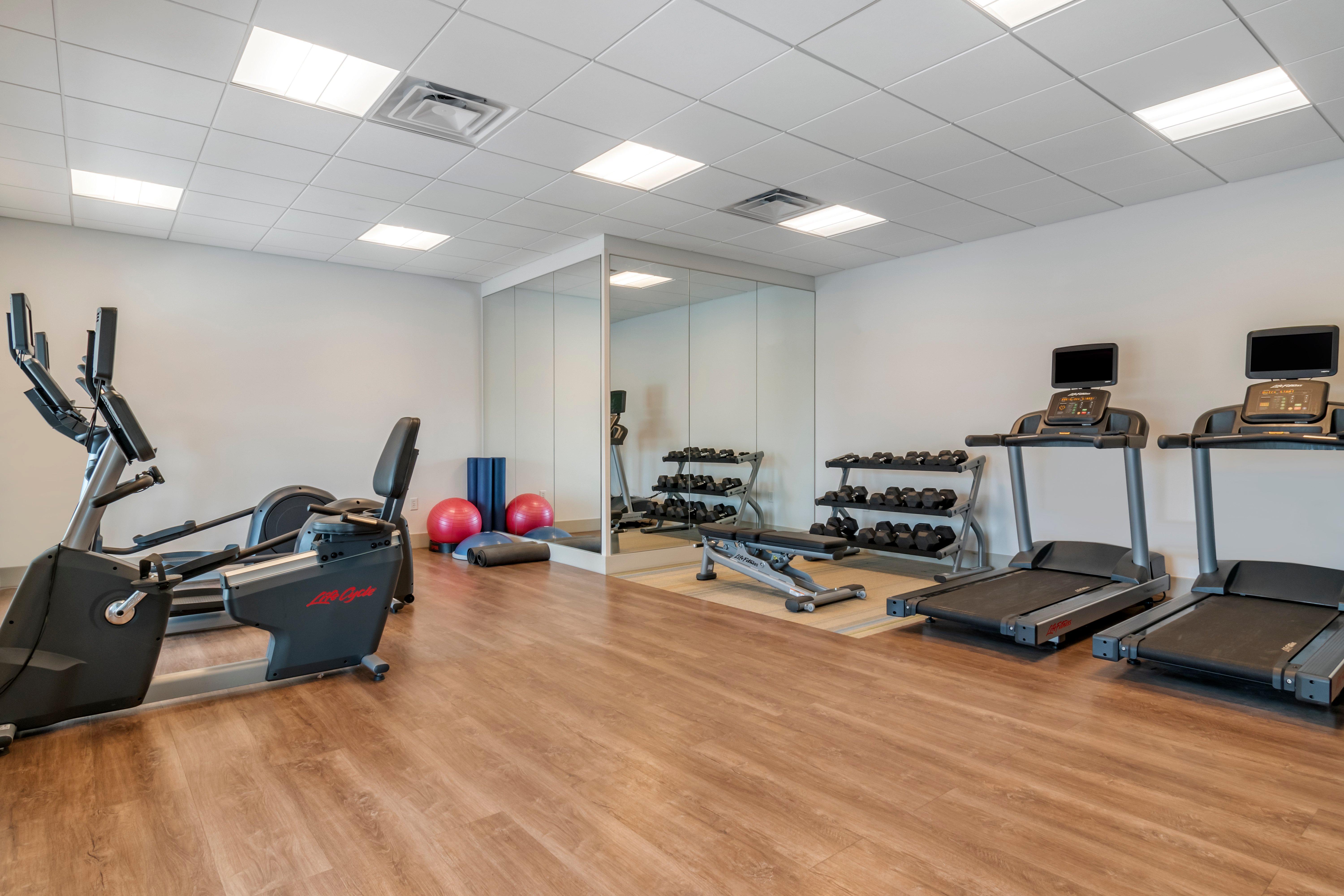 Holiday Inn Express & Suites - Lancaster - Mount Joy By Ihg Eksteriør bilde